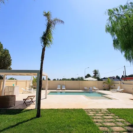 Con Piscina - Il Giardino Di Jo