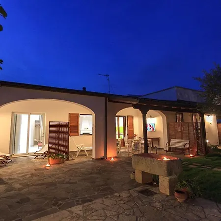 Il Giardino Di Jo Minervino di Lecce