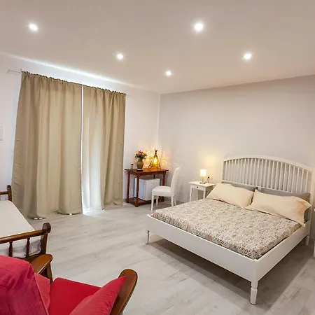 Bed & Breakfast Il Giardino Di Jo 4*