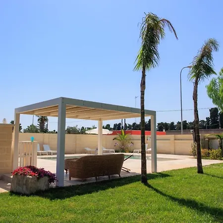 Con Piscina - Il Giardino Di Jo Minervino di Lecce